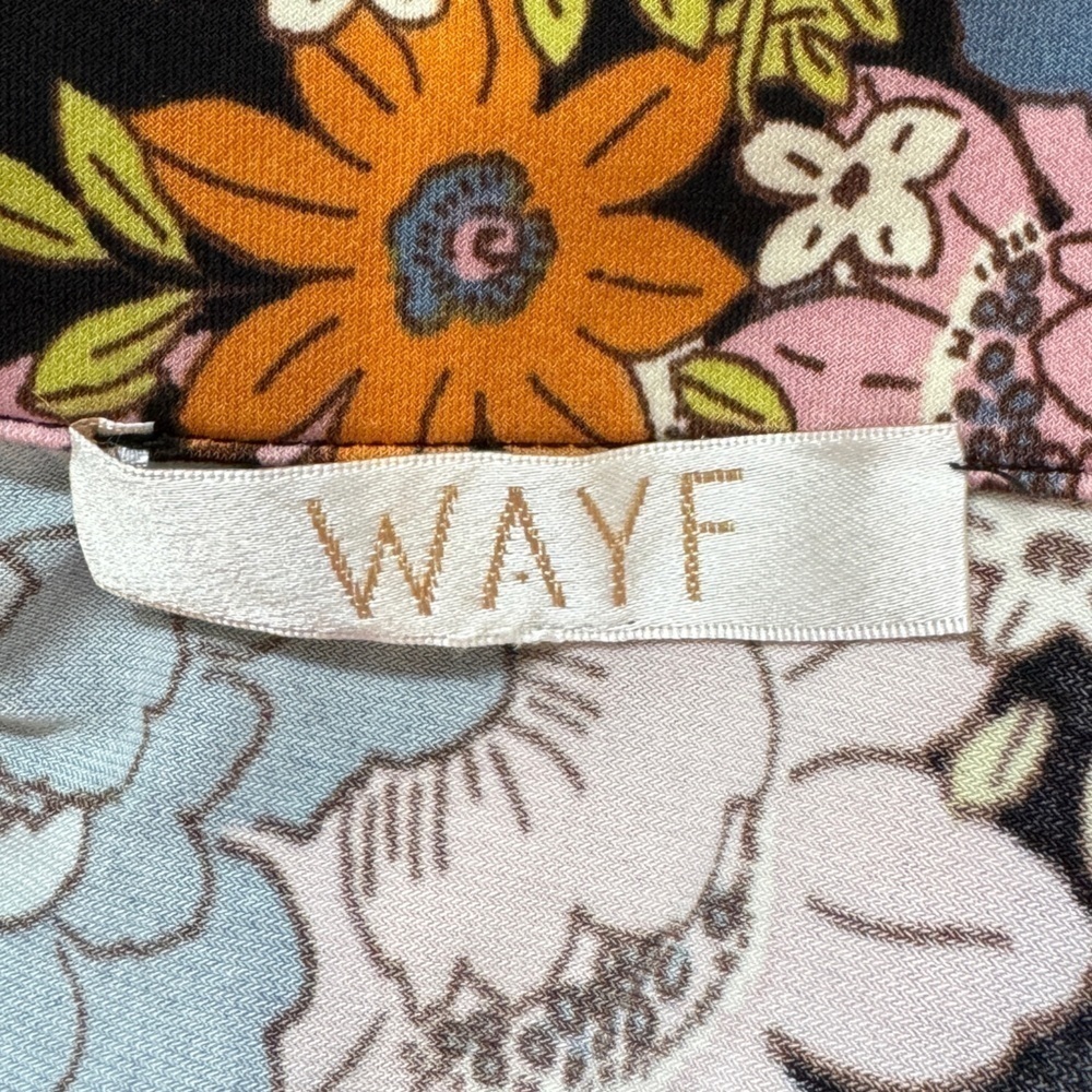 WAYF Floral Button Up Short Sleeve Top - Picture 7 of 7